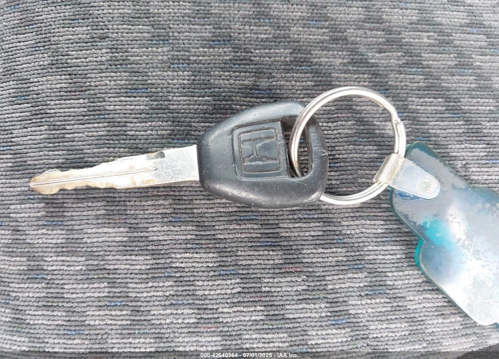 2001 HONDA CIVIC DX VIN: 1HGEM22231L023990