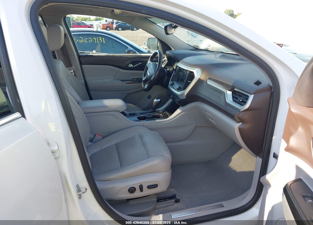 2017 GMC ACADIA VIN: 1GKKNWLSXHZ324949