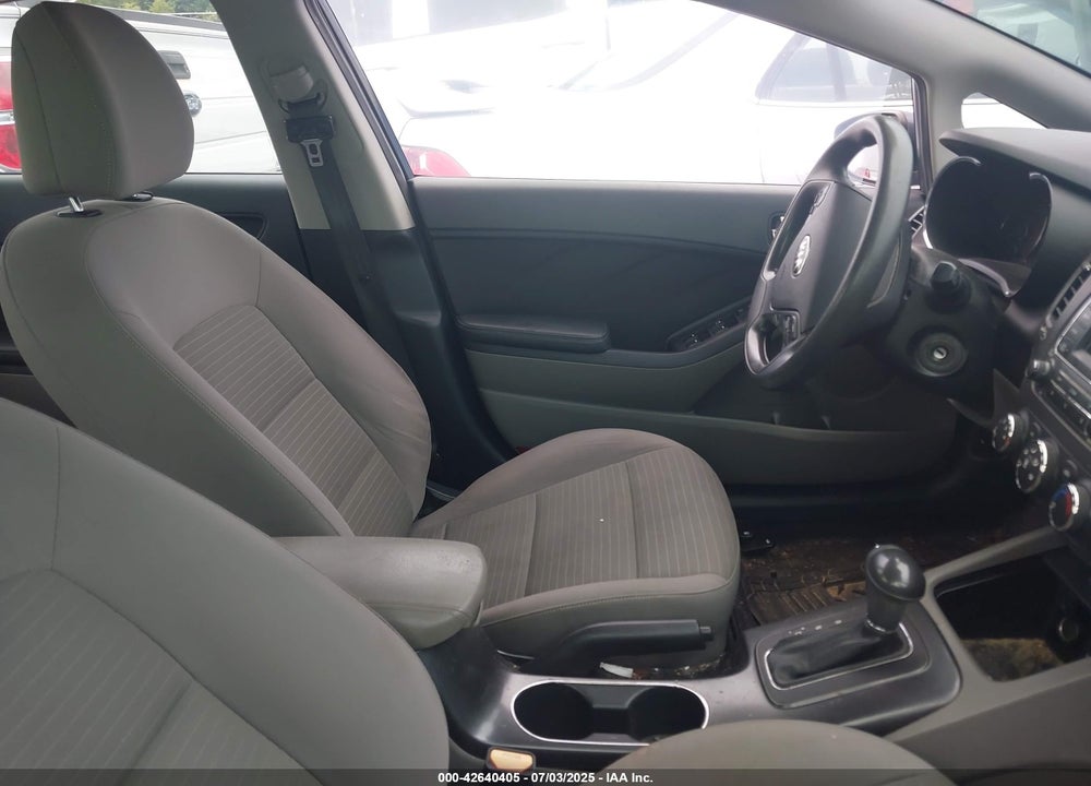 2015 KIA FORTE VIN: KNAFX4A64F5363958