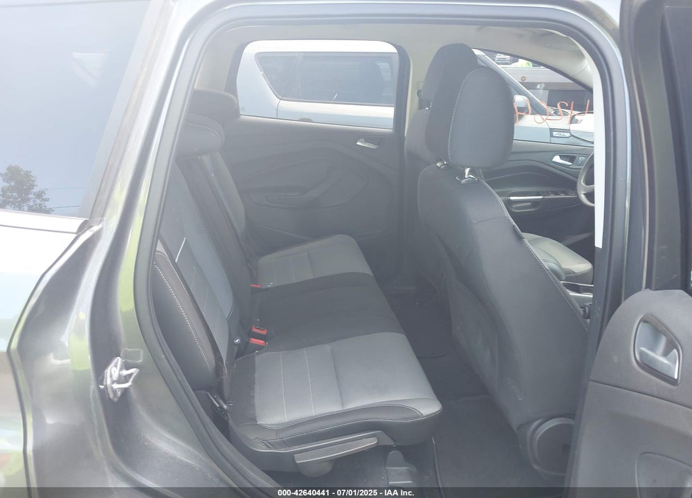 2014 FORD ESCAPE VIN: 1FMCU9G96EUE49463