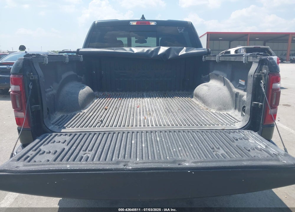 2019 RAM 1500 VIN: 1C6SRFJT2KN638175