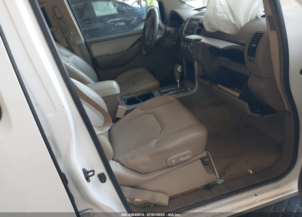 2007 NISSAN PATHFINDER SE VIN: 5N1AR18U97C639988