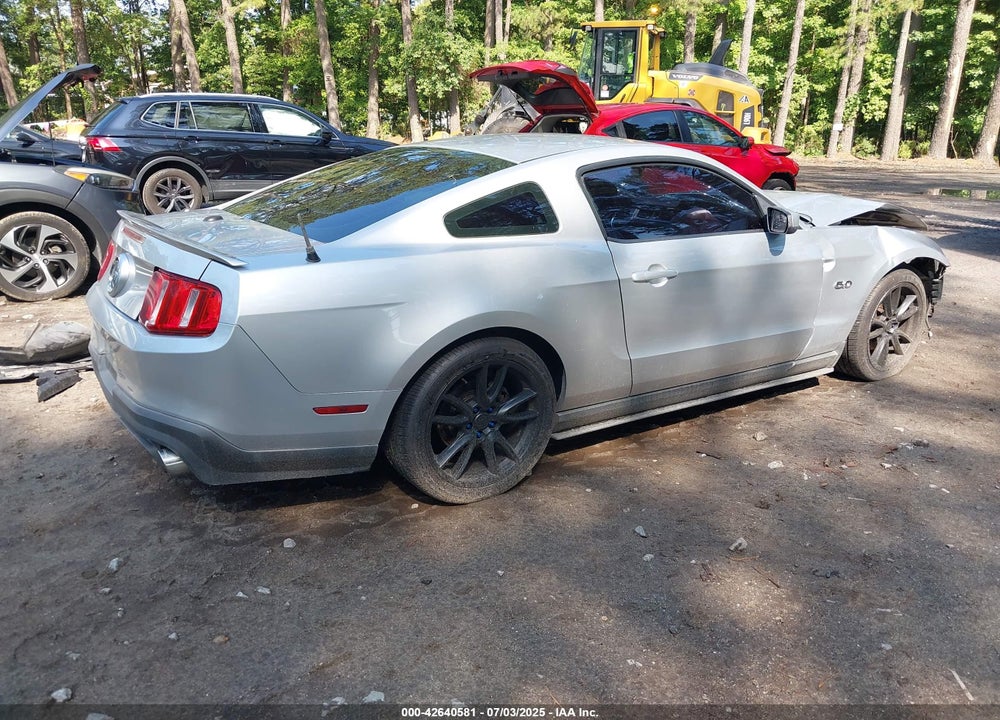 2011 FORD MUSTANG VIN: 1ZVBP8CF3B5147371