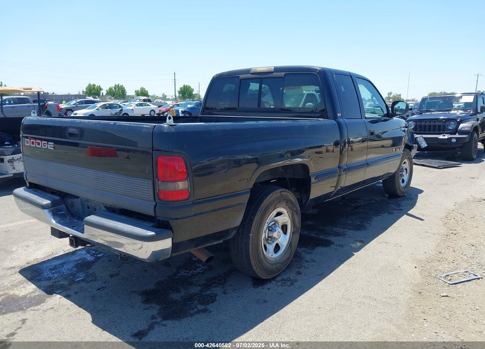 1998 DODGE RAM 1500 ST VIN: 1B7HC13Y6WJ153289