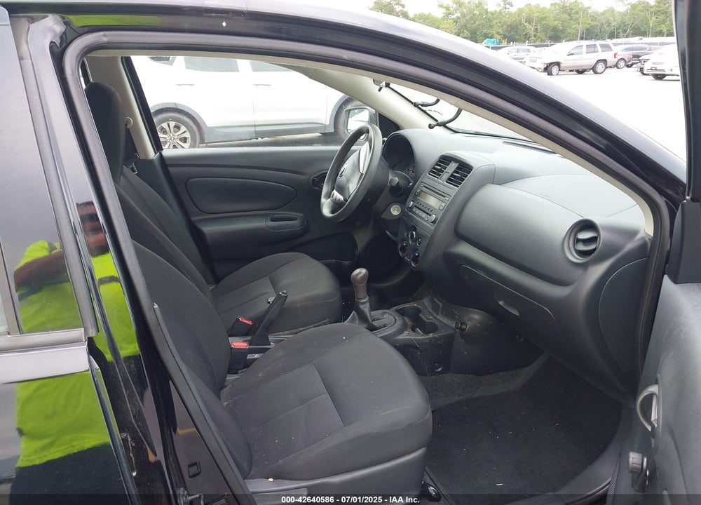 2017 NISSAN VERSA 1.6 S+ VIN: 3N1CN7AP1HL833438