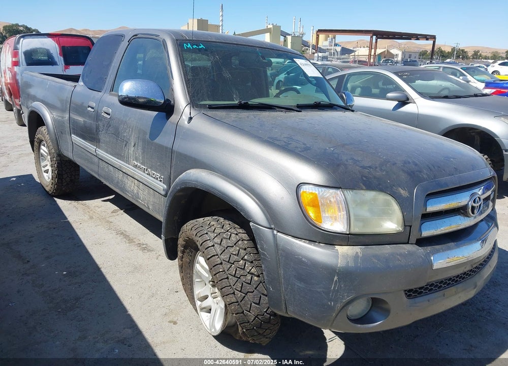2003 TOYOTA TUNDRA SR5 V8 VIN: 5TBBT44193S396868
