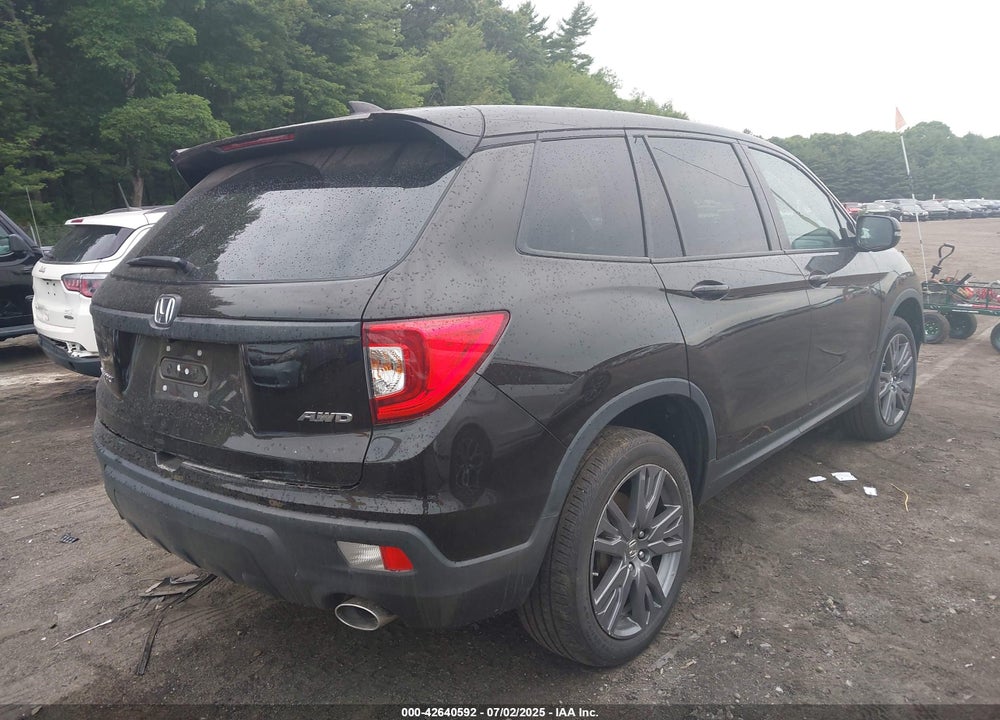 2021 HONDA PASSPORT VIN: 5FNYF8H56MB005808