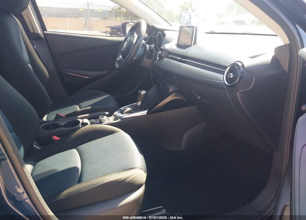 2017 TOYOTA YARIS IA VIN: 3MYDLBYV8HY160733