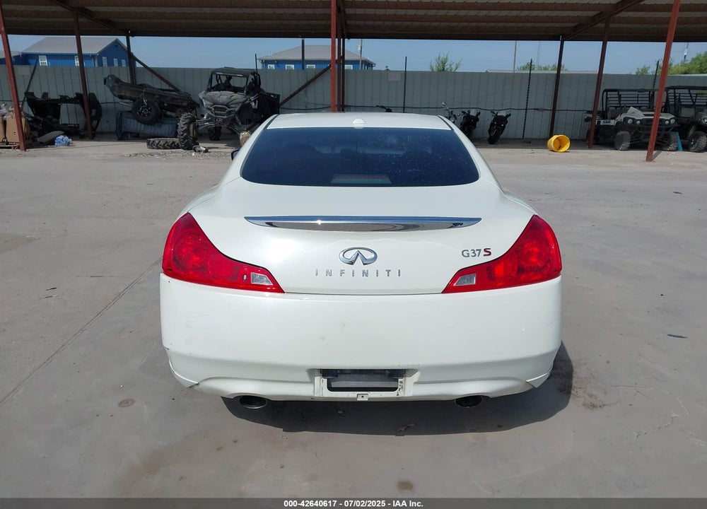 2008 INFINITI G37 VIN: JNKCV64E58M129765