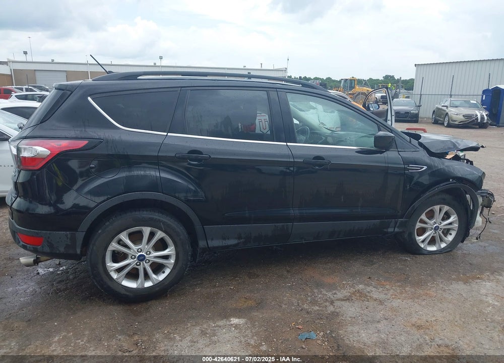 2018 FORD ESCAPE VIN: 1FMCU9HD3JUA72572