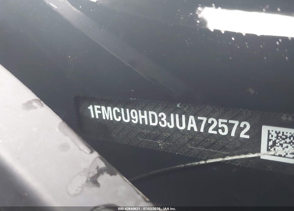 2018 FORD ESCAPE VIN: 1FMCU9HD3JUA72572