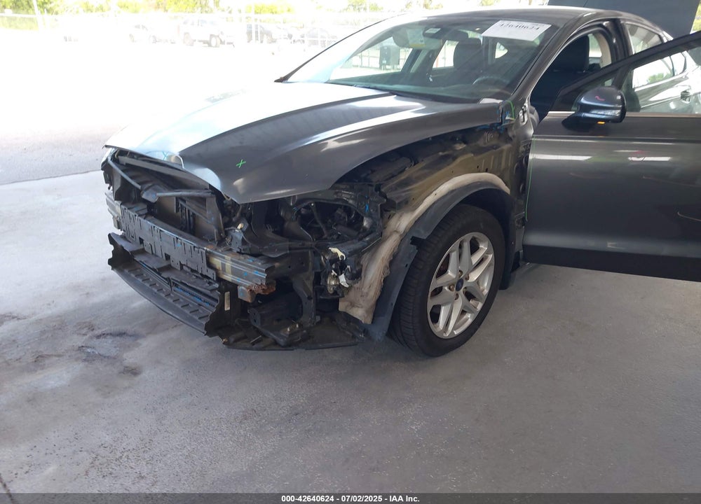 2016 FORD FUSION SE VIN: 3FA6P0H77GR121566