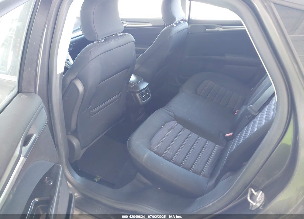 2016 FORD FUSION SE VIN: 3FA6P0H77GR121566