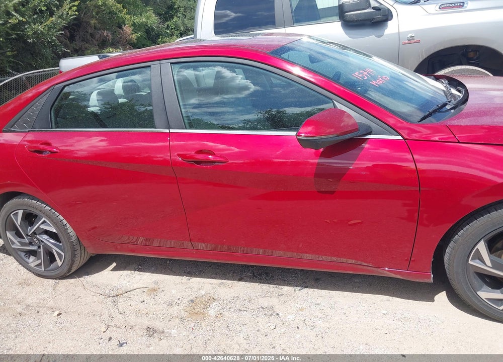 2024 HYUNDAI ELANTRA LIMITED VIN: KMHLP4DG5RU814265