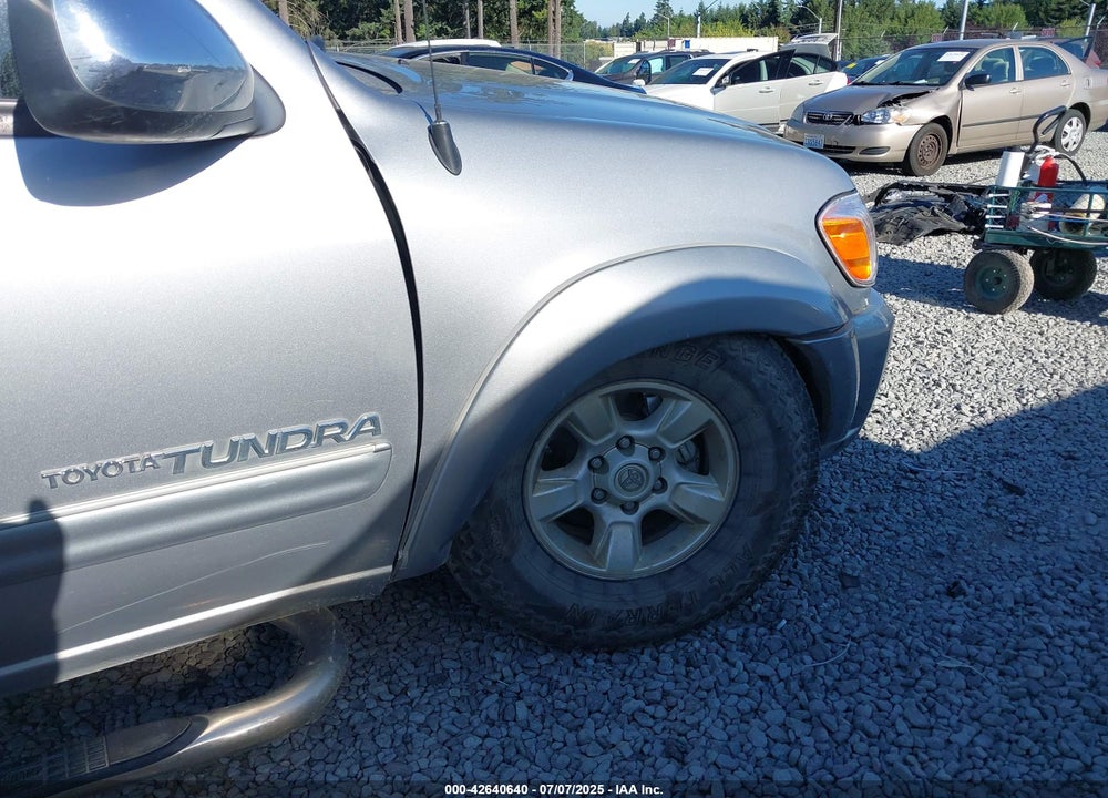2006 TOYOTA TUNDRA SR5 V8 VIN: 5TBDT44186S552833