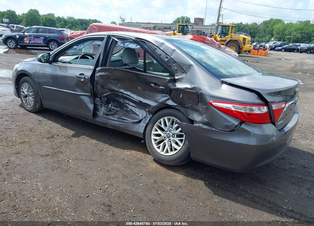 2016 TOYOTA CAMRY VIN: 4T4BF1FK4GR557858
