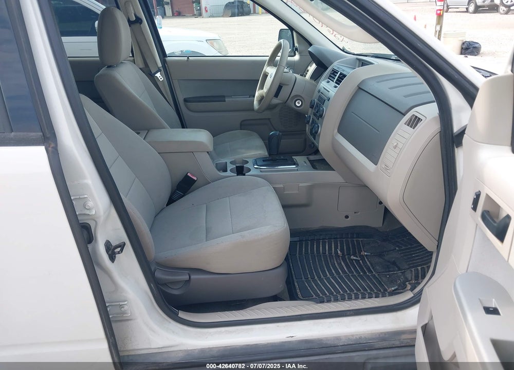 2010 FORD ESCAPE VIN: 1FMCU9DG1AKD10317