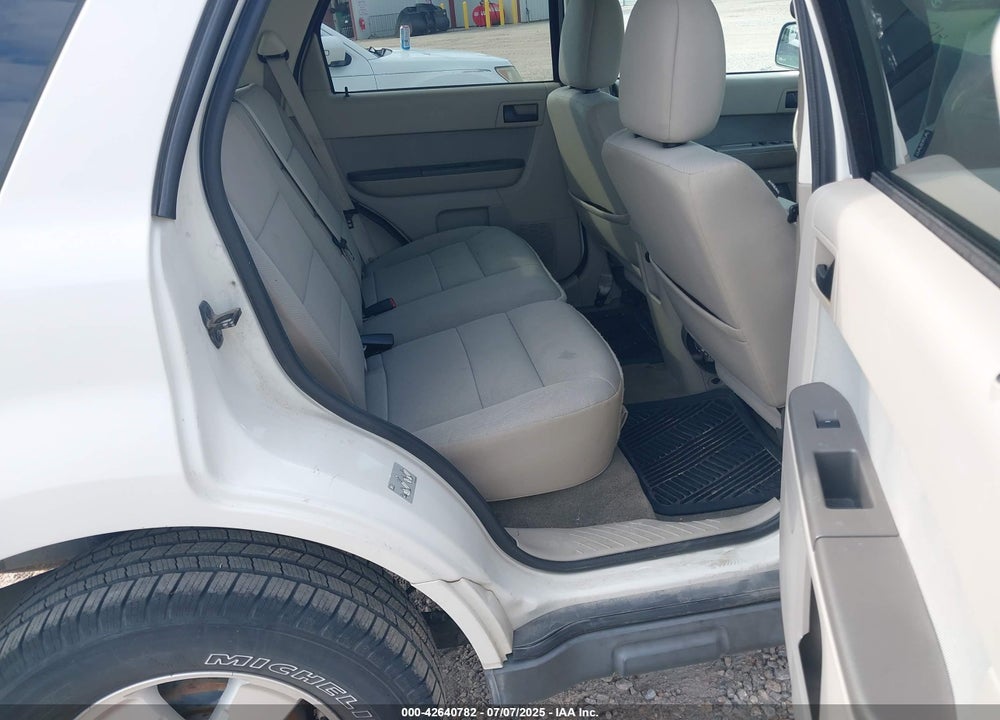 2010 FORD ESCAPE VIN: 1FMCU9DG1AKD10317