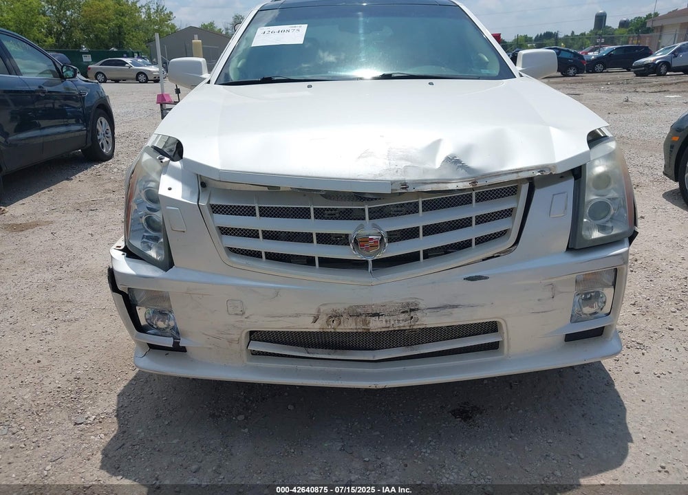 2008 CADILLAC SRX VIN: 1GYEE437080181839