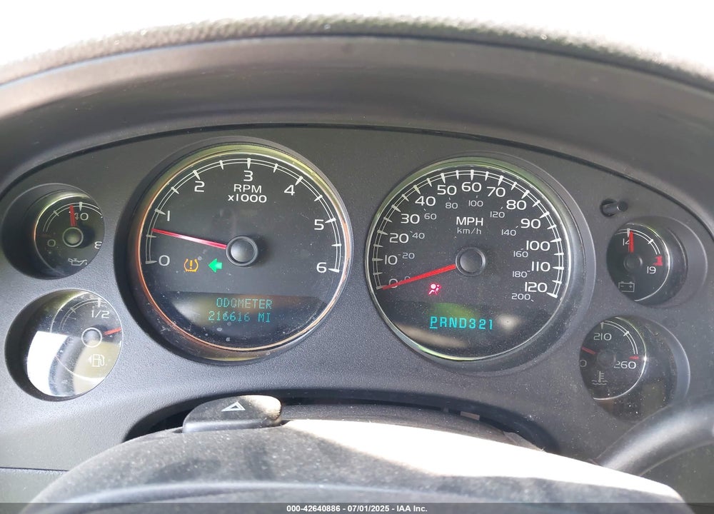 2007 CHEVROLET TAHOE LT VIN: 1GNFK13037J282006
