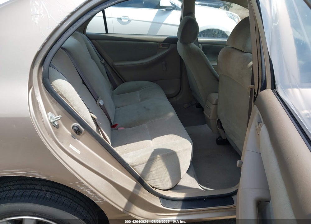 2004 TOYOTA COROLLA VIN: 2T1BR32E34C233147