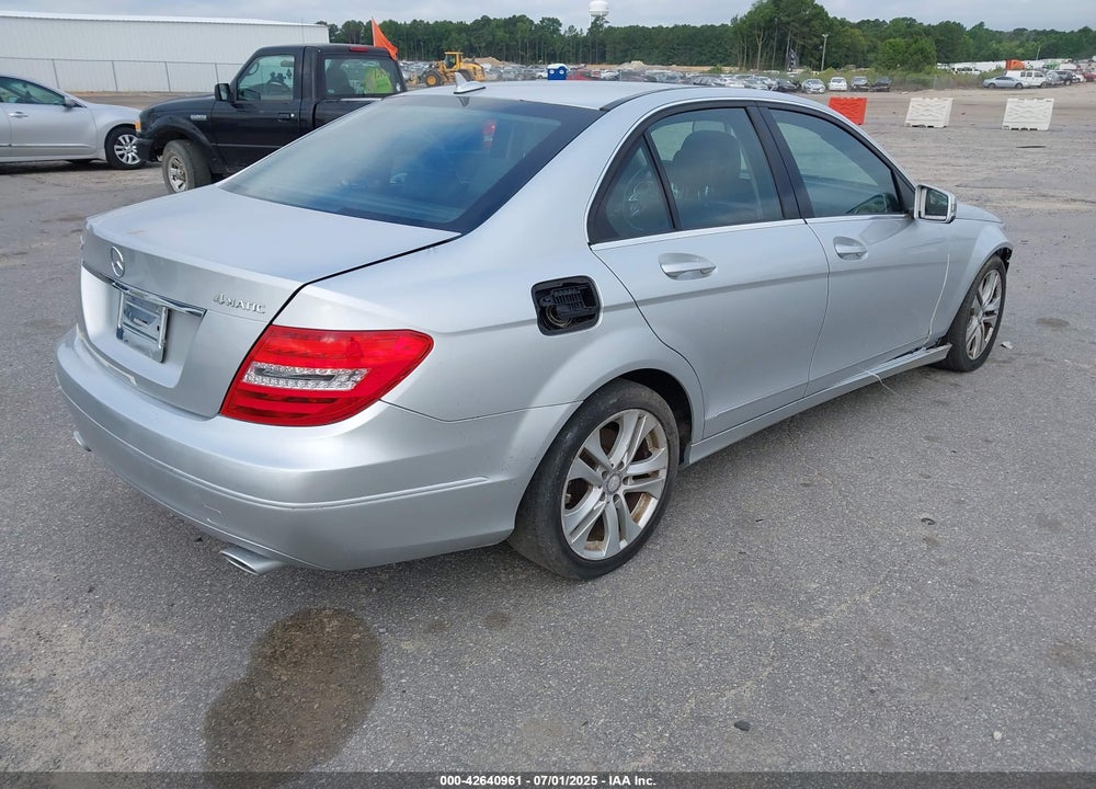2014 MERCEDES-BENZ C 300 VIN: WDDGF8AB6EG188507