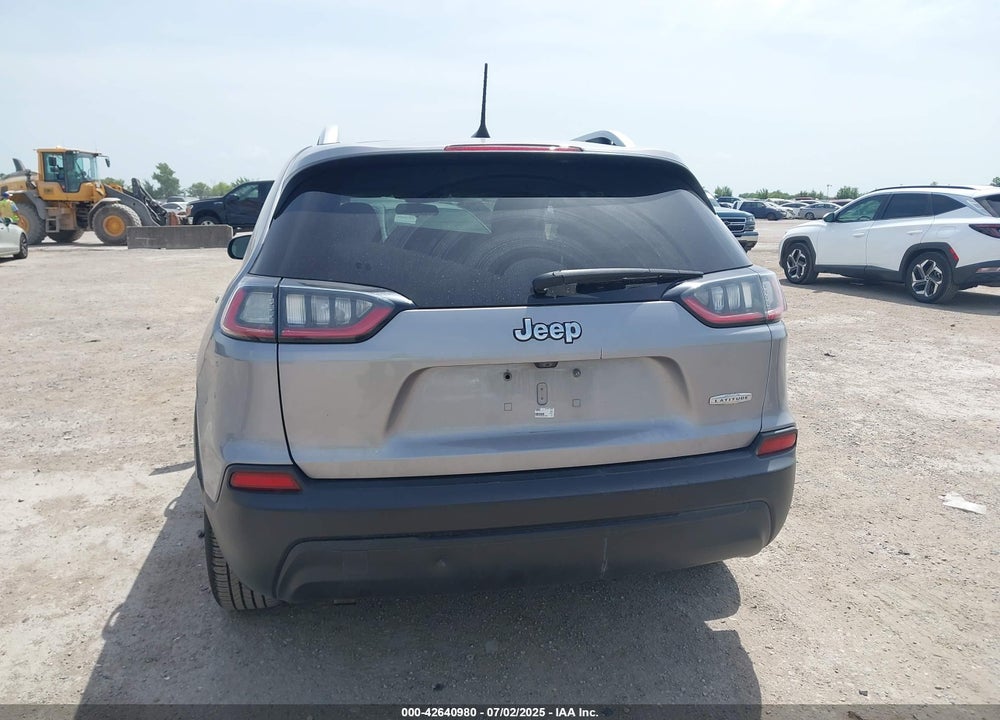 2019 JEEP CHEROKEE VIN: 1C4PJLCB1KD313399