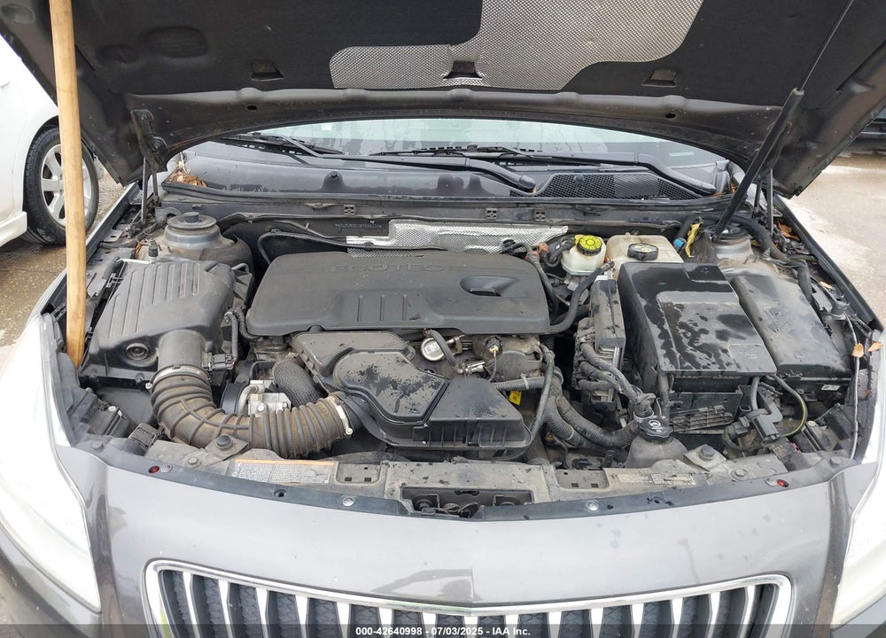 2011 BUICK REGAL VIN: W04GU5GC1B1006400