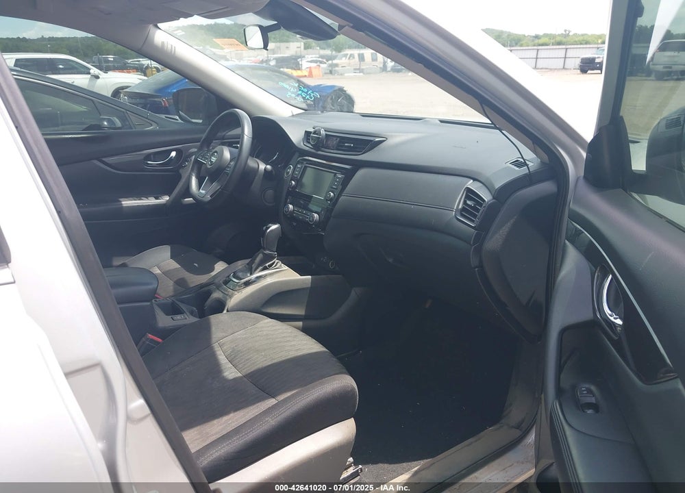 2019 NISSAN ROGUE VIN: 5N1AT2MT9KC723418