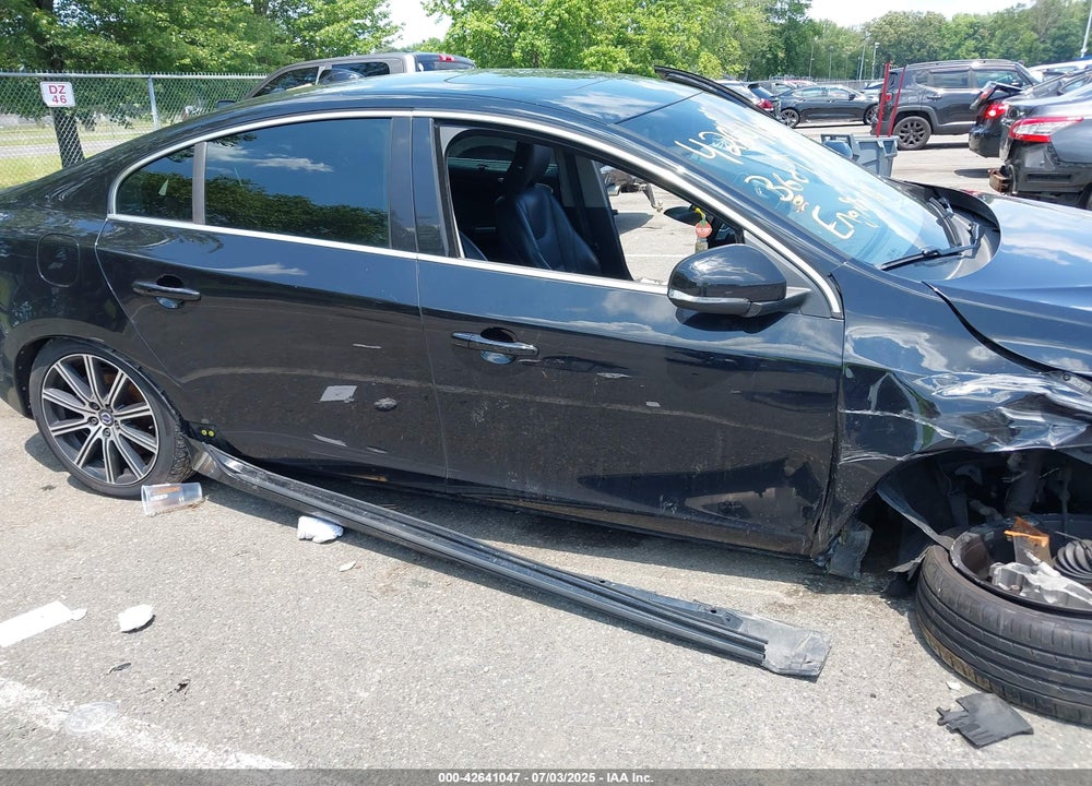 2018 VOLVO S60 VIN: LYV402TK6JB173004