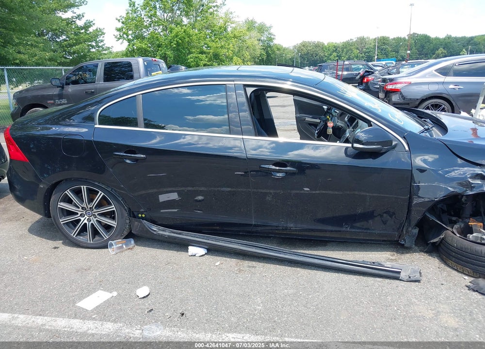 2018 VOLVO S60 VIN: LYV402TK6JB173004