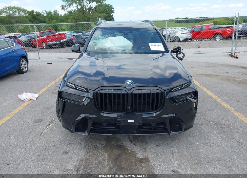 2025 BMW X7 VIN: 5UX23EM09S9X05819