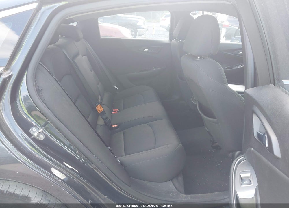 2018 CHEVROLET MALIBU VIN: 1G1ZD5ST7JF135760