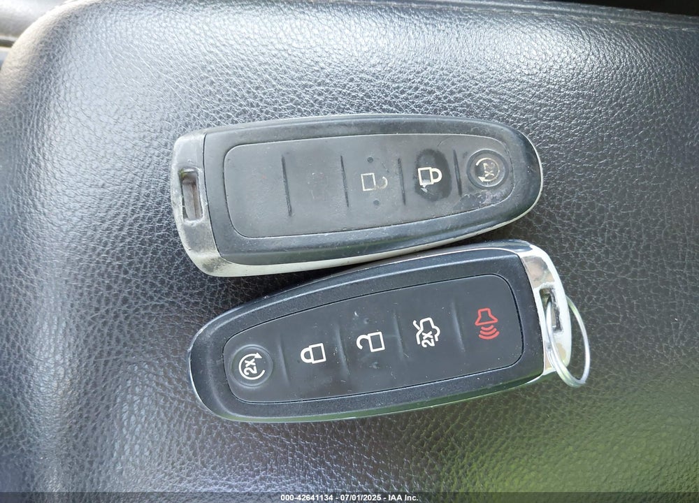 2014 FORD FOCUS TITANIUM VIN: 1FADP3N22EL317007