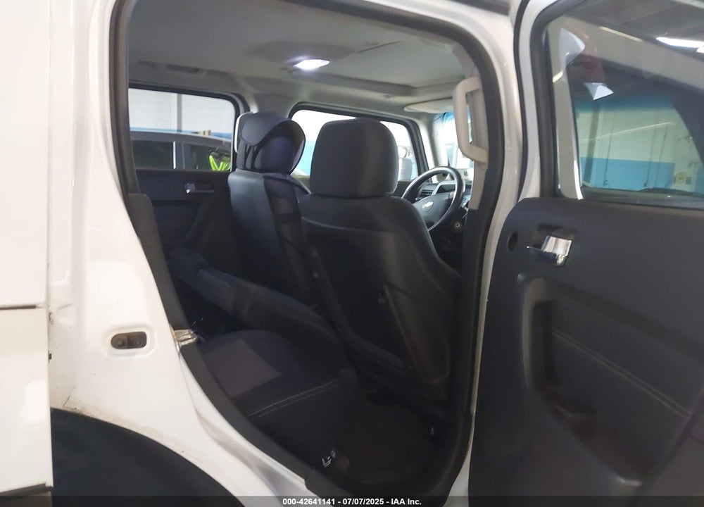 2008 HUMMER H3 VIN: 5GTEN13E488161686