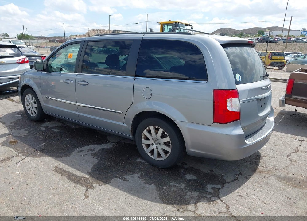2014 CHRYSLER TOWN & COUNTRY VIN: 2C4RC1BG9ER445428