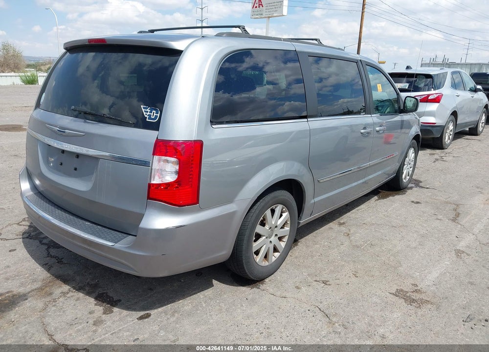 2014 CHRYSLER TOWN & COUNTRY VIN: 2C4RC1BG9ER445428