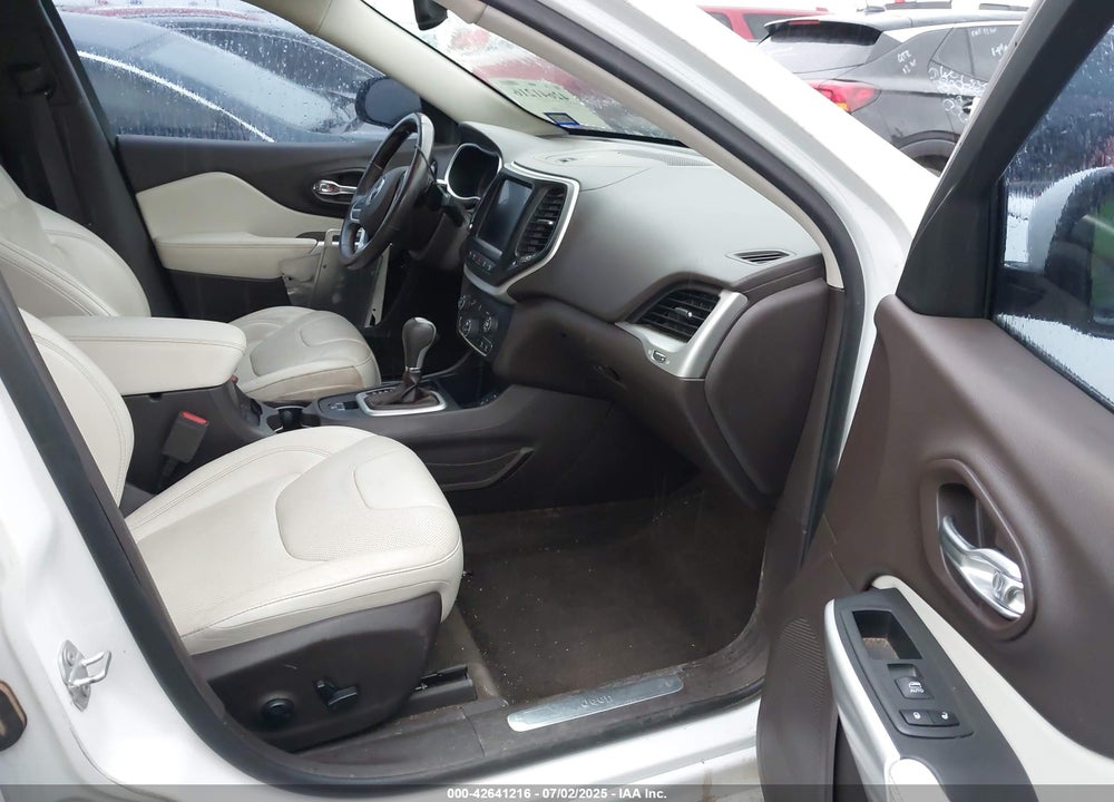 2018 JEEP CHEROKEE VIN: 1C4PJLJBXJD519466