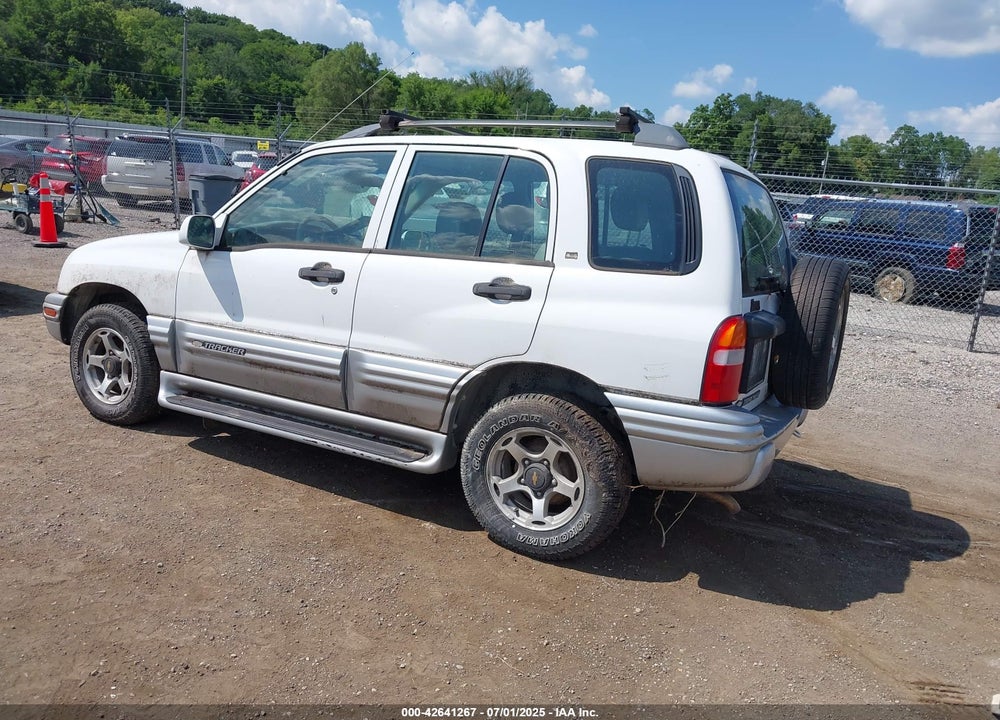 2001 CHEVROLET TRACKER HARD TOP LT VIN: 2CNBJ634216913516
