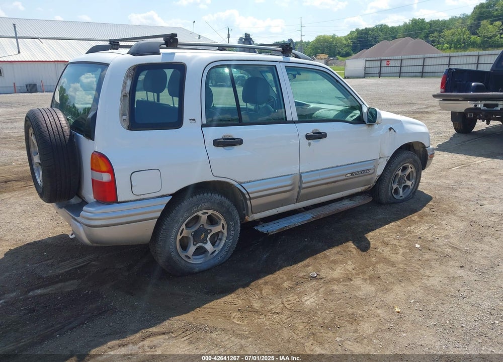 2001 CHEVROLET TRACKER HARD TOP LT VIN: 2CNBJ634216913516