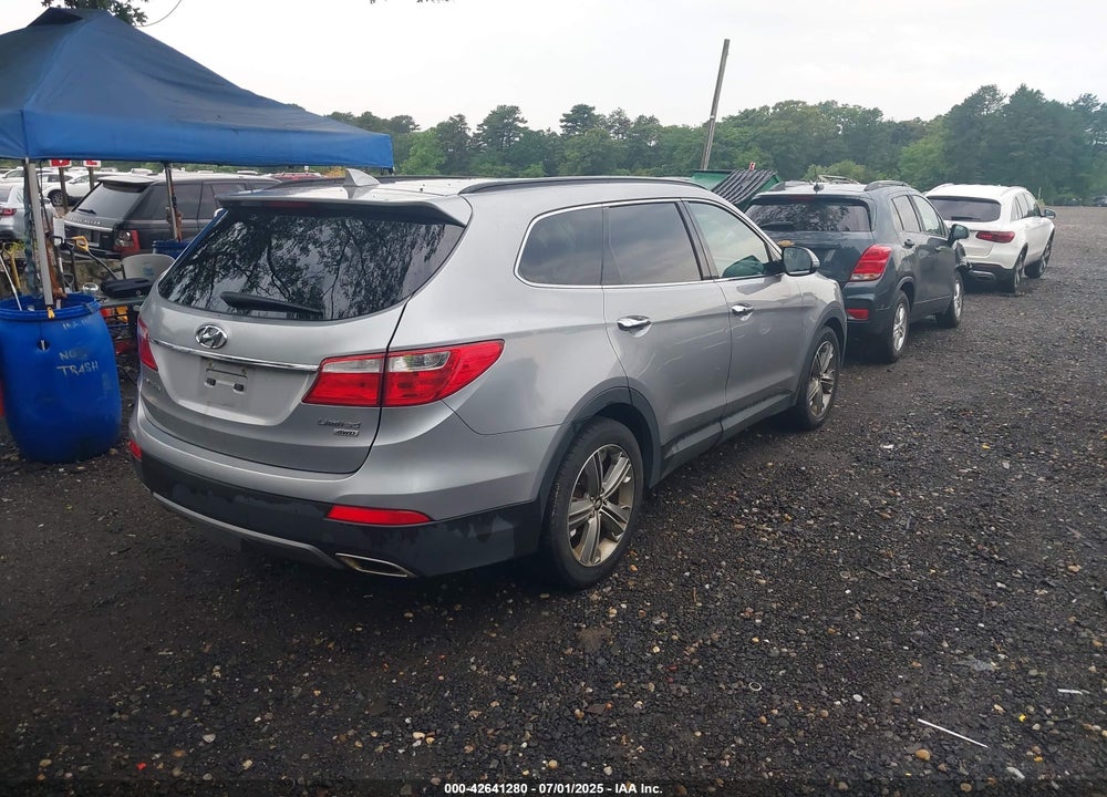 2013 HYUNDAI SANTA FE VIN: KM8SRDHFXDU003772