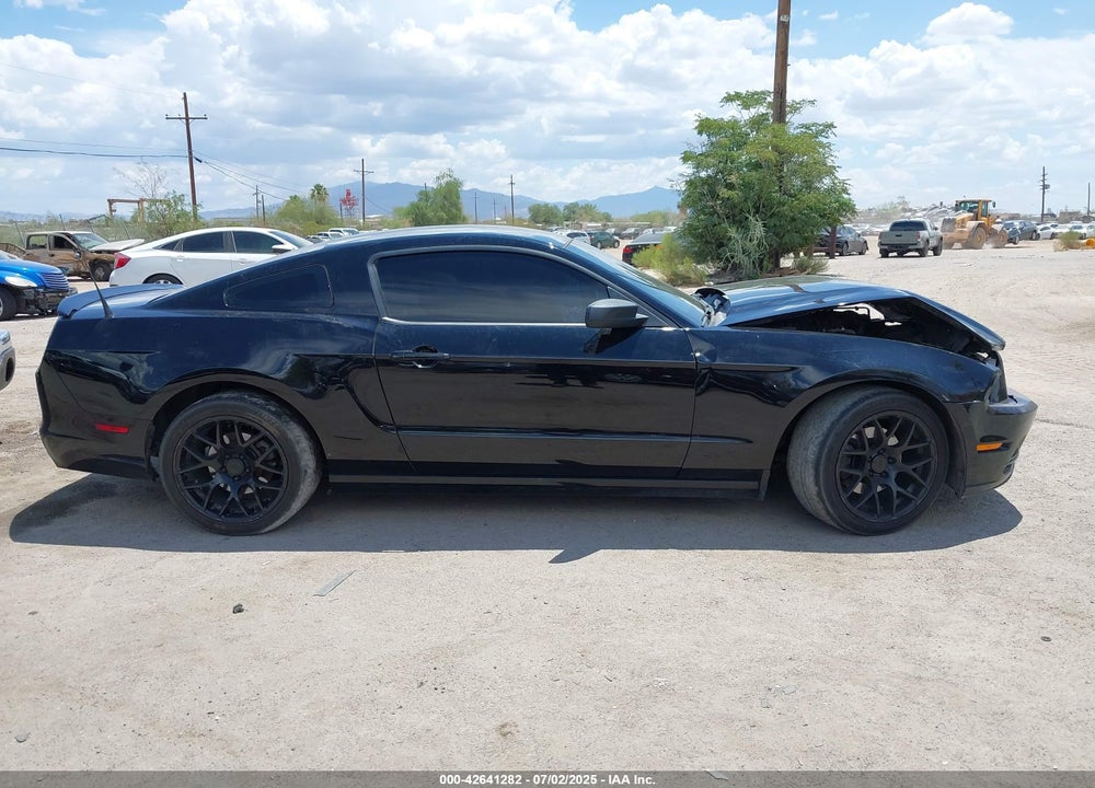 2014 FORD MUSTANG VIN: 1ZVBP8AM0E5209072
