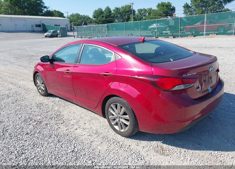 2014 HYUNDAI ELANTRA VIN: 5NPDH4AE1EH486310