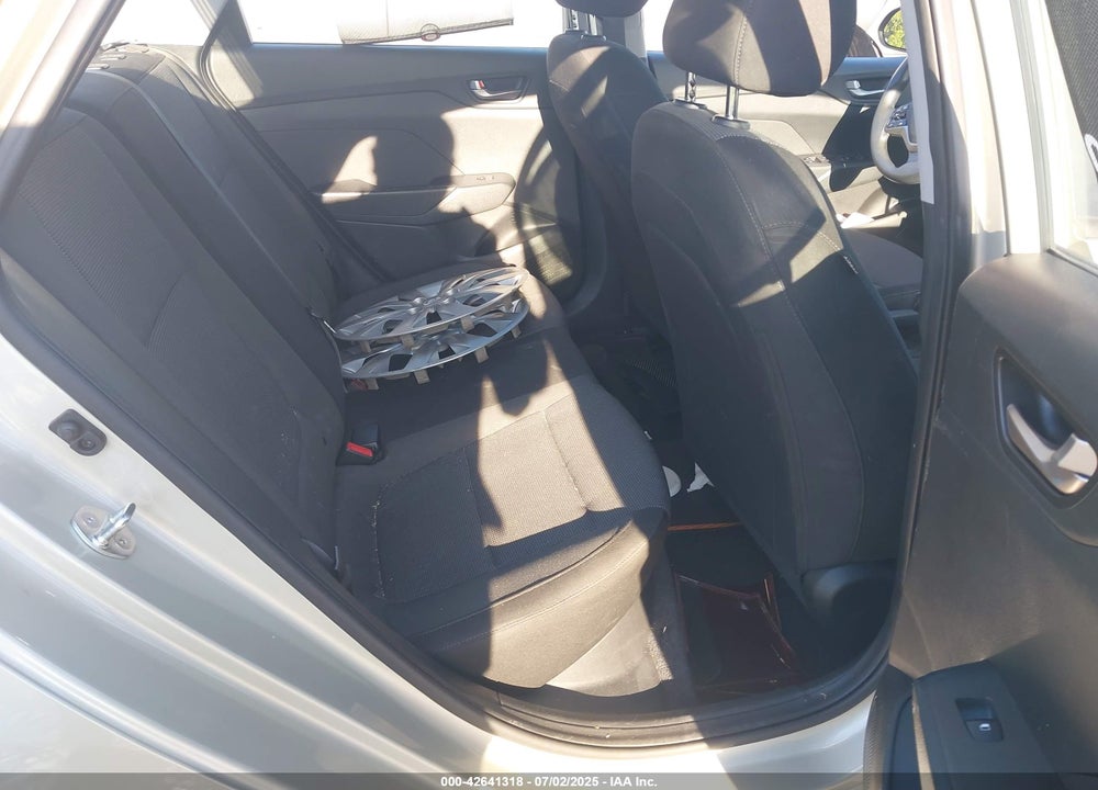 2018 HYUNDAI ACCENT VIN: 3KPC24A37JE035389