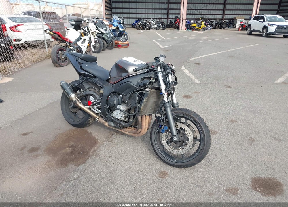 2003 YAMAHA YZFR6 L VIN: JYARJ06E83A007280