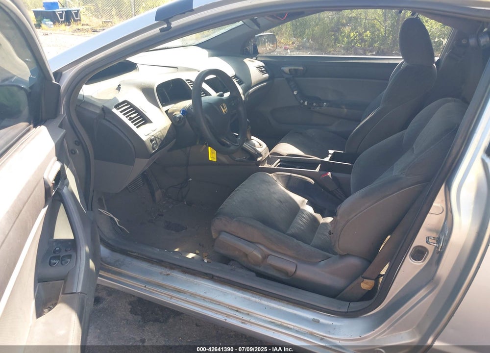 2008 HONDA CIVIC VIN: 2HGFG12638H580365