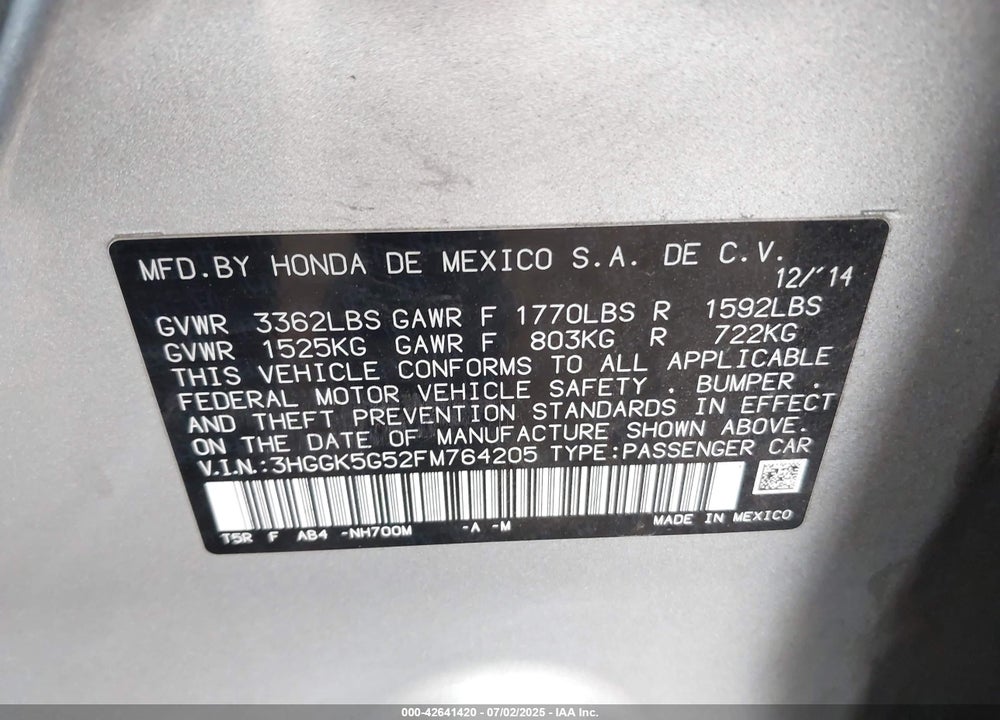 2015 HONDA FIT VIN: 3HGGK5G52FM764205