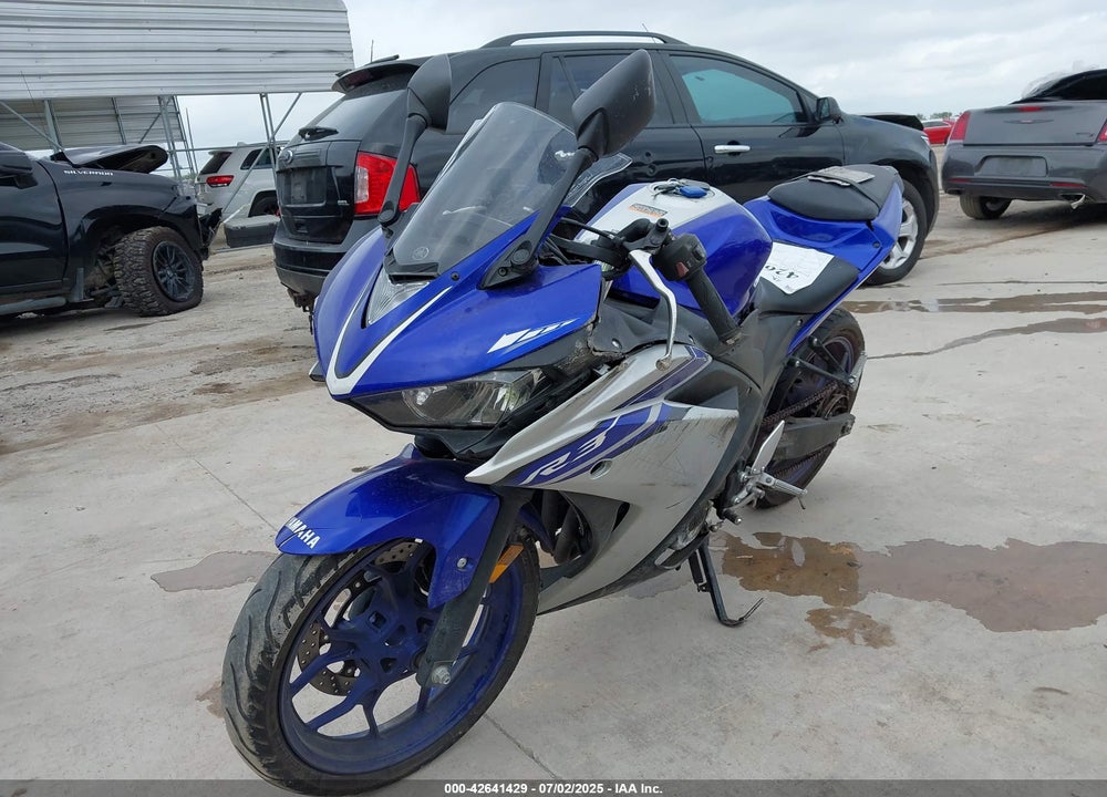 2016 YAMAHA YZFR3 VIN: MH3RH06Y9GK012452