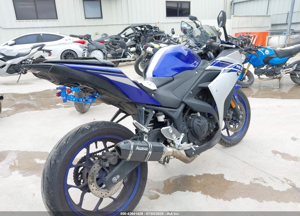 2016 YAMAHA YZFR3 VIN: MH3RH06Y9GK012452