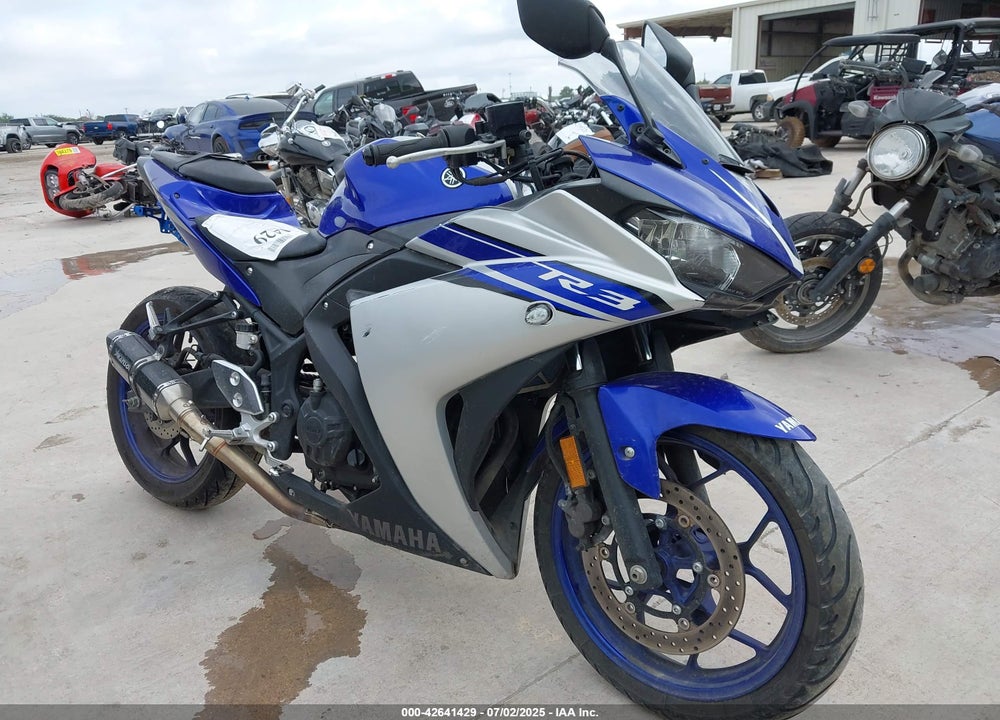 2016 YAMAHA YZFR3 VIN: MH3RH06Y9GK012452